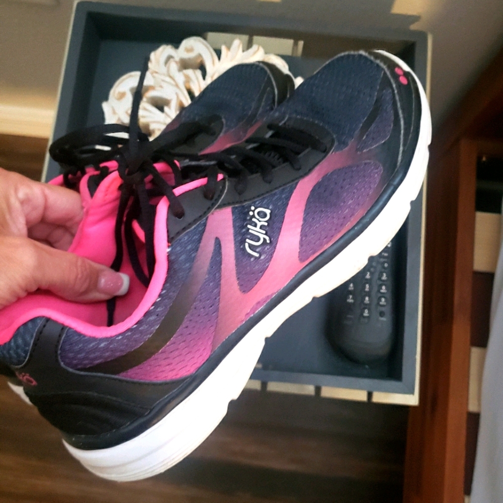 Ryka Sneakers size 8.5